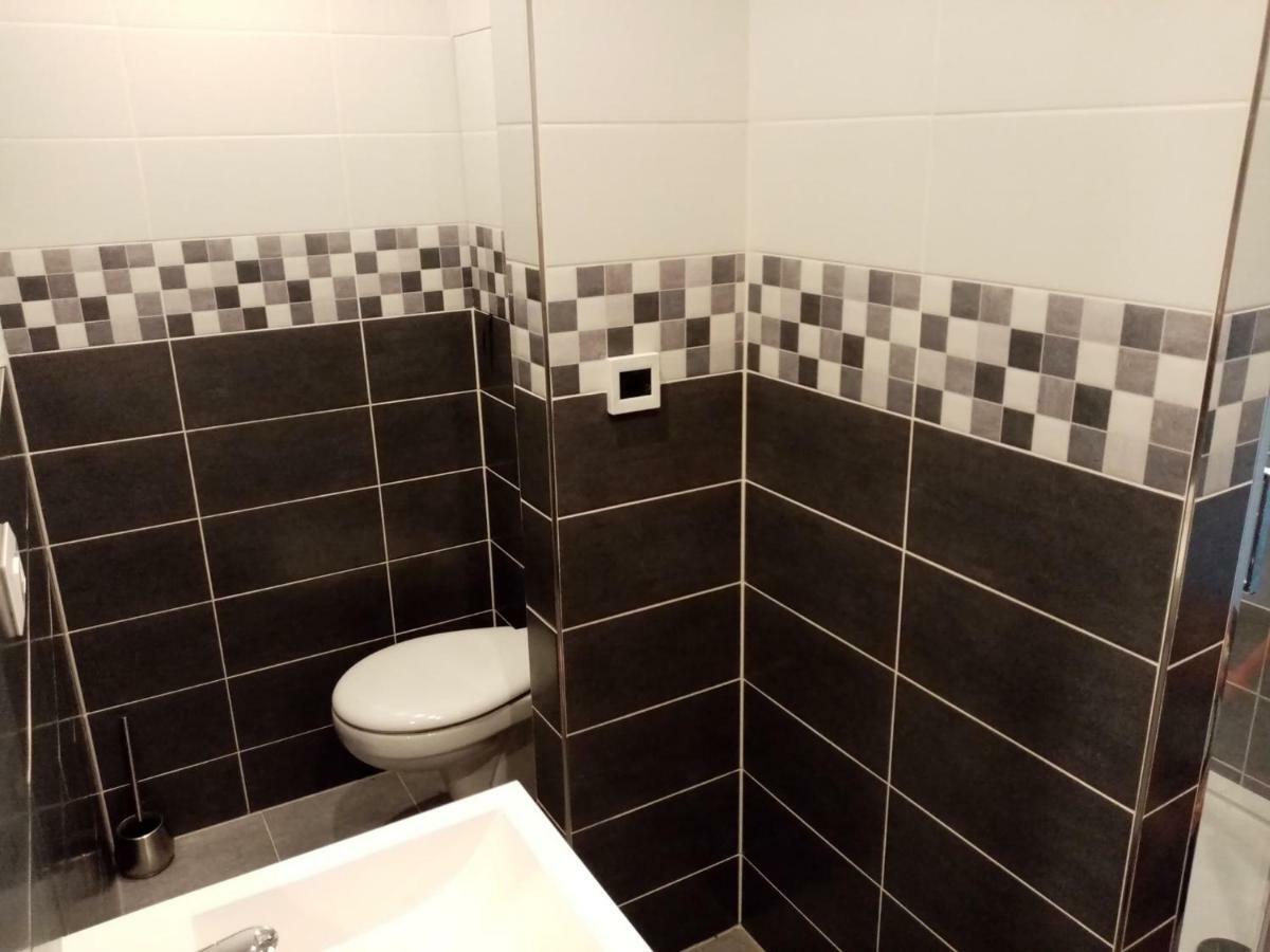 Apartman Aneta Karlovy Vary Ngoại thất bức ảnh